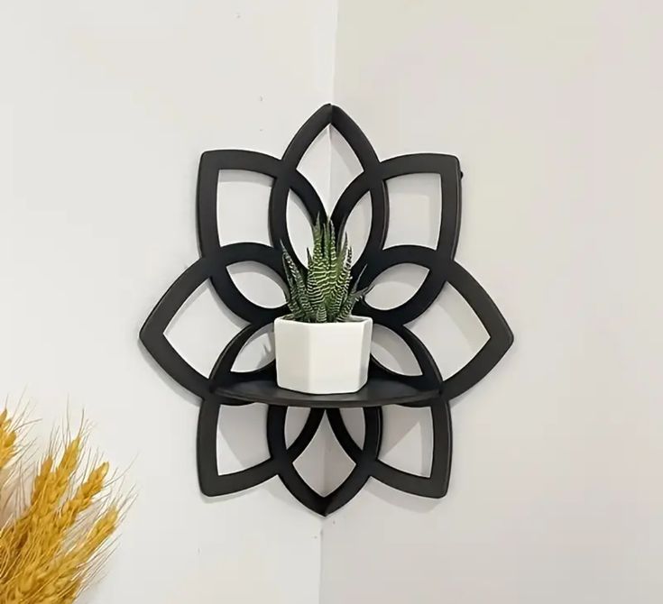 Clara Corner Wall Art