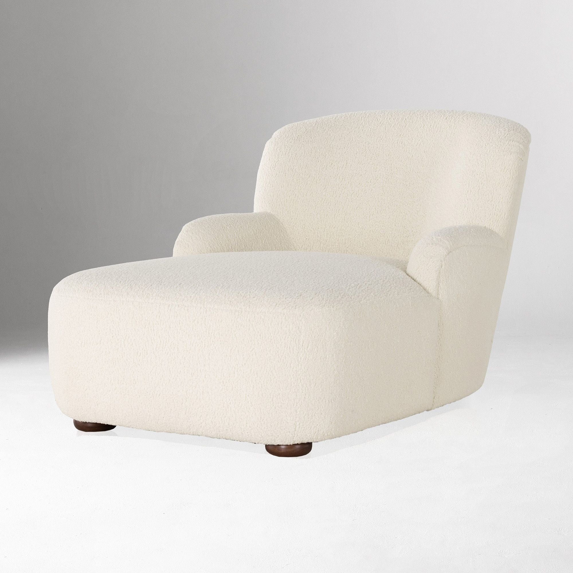 Elizabethtown Boucle Chaise Lounge