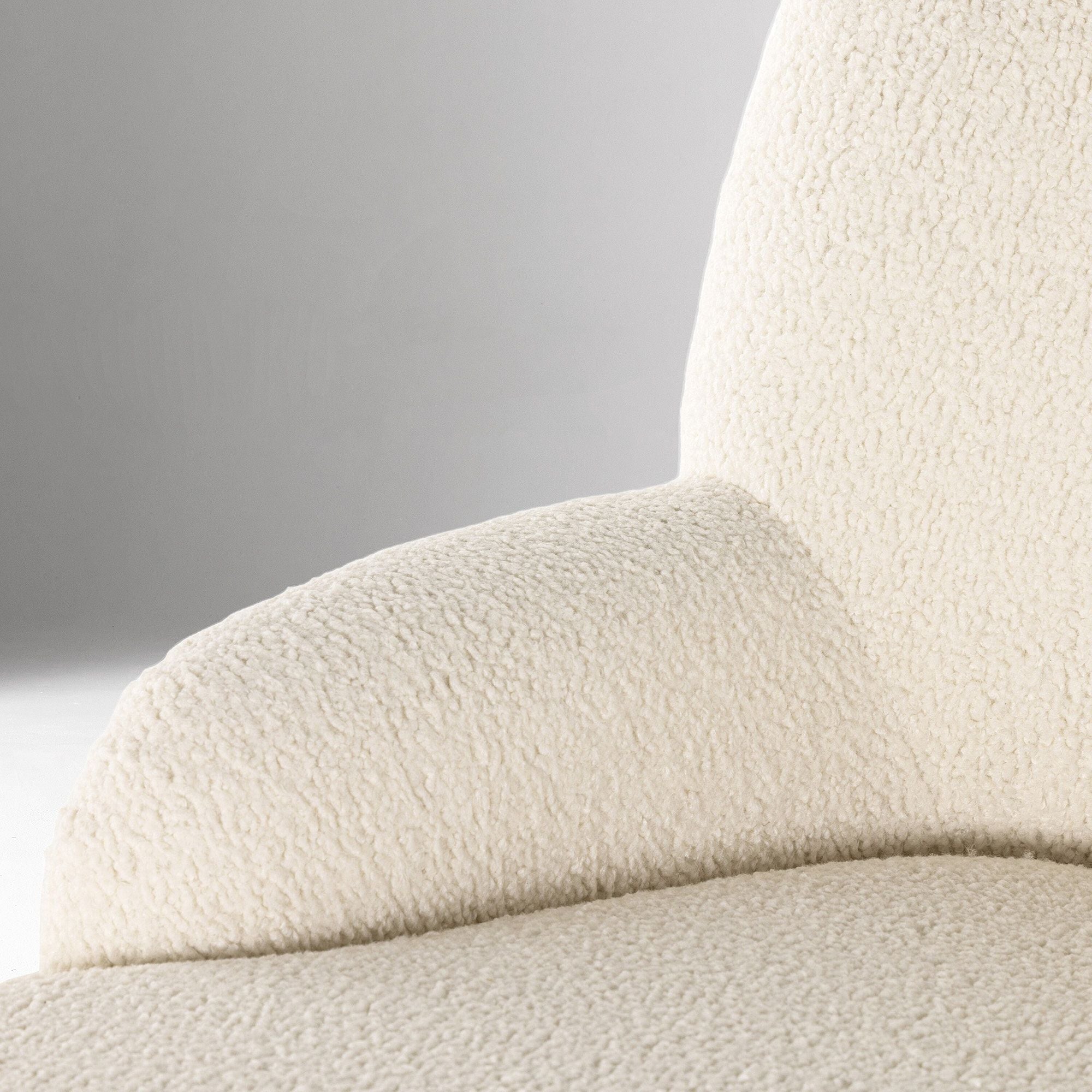 Elizabethtown Boucle Chaise Lounge