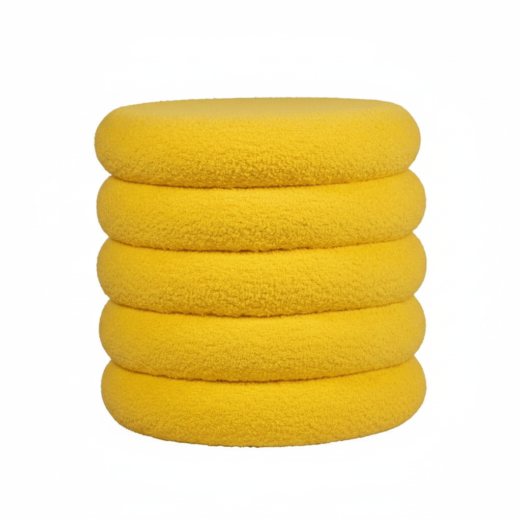 Eddie Boucle Ottoman