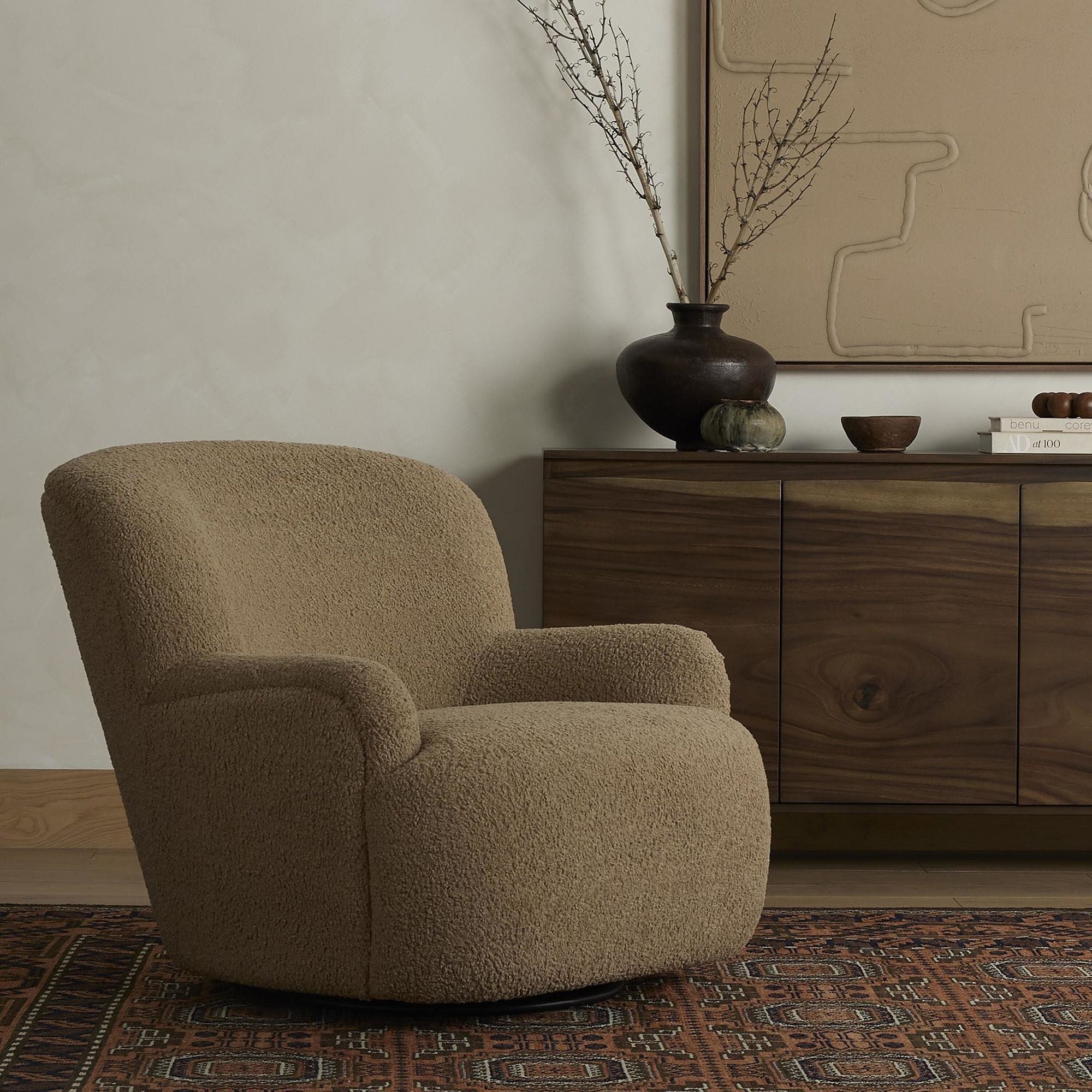 Elizabethtown Swivel Chair